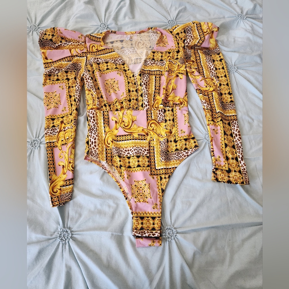 New without tags women's body suit